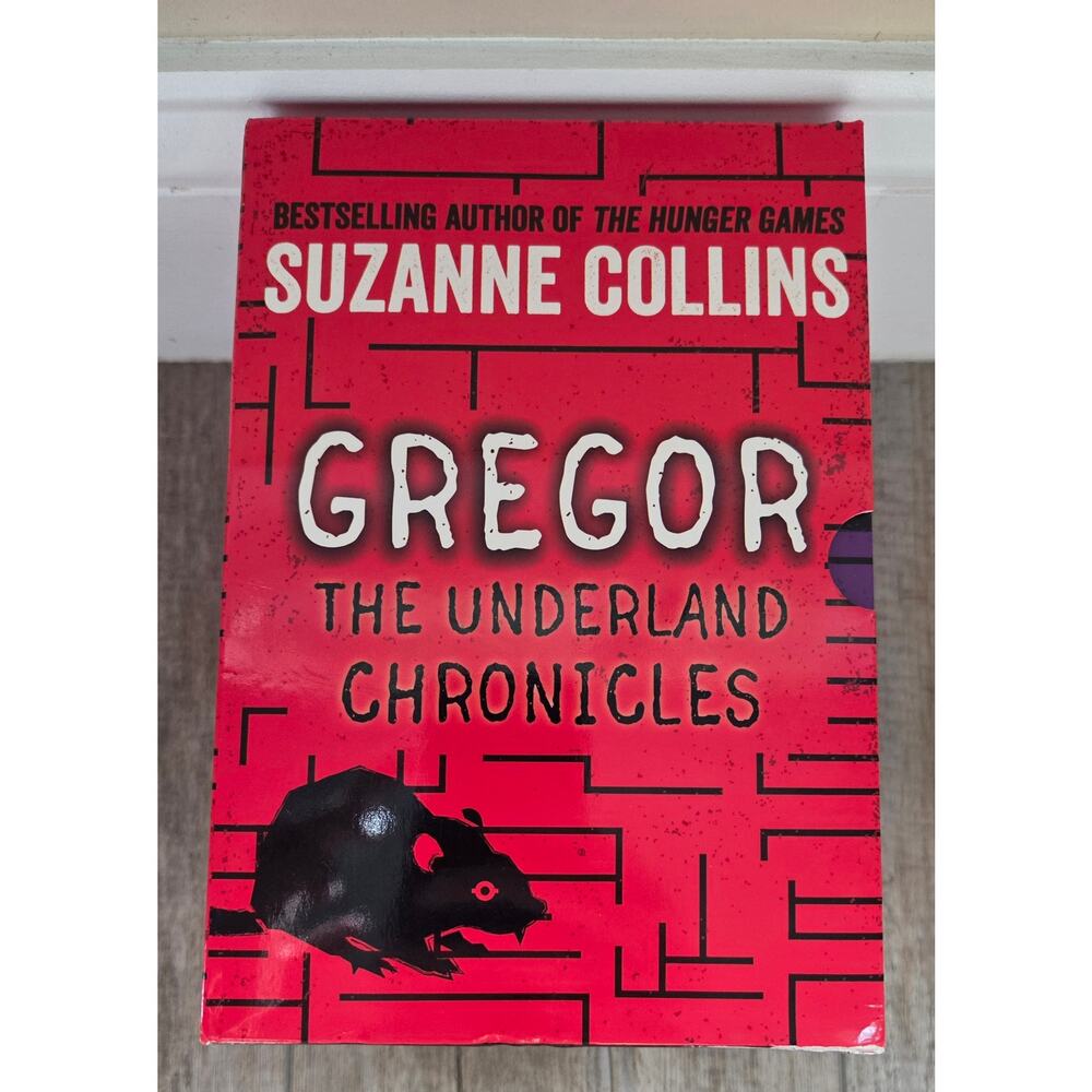 Suzanne Collins Gregor the Underland Chronicles 5 Book Box‎ Set + Journal